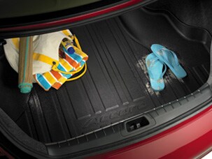 TRUNK TRAY (part number:)