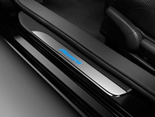 DOOR SILL TRIM - ILLUMINATED (part number:)