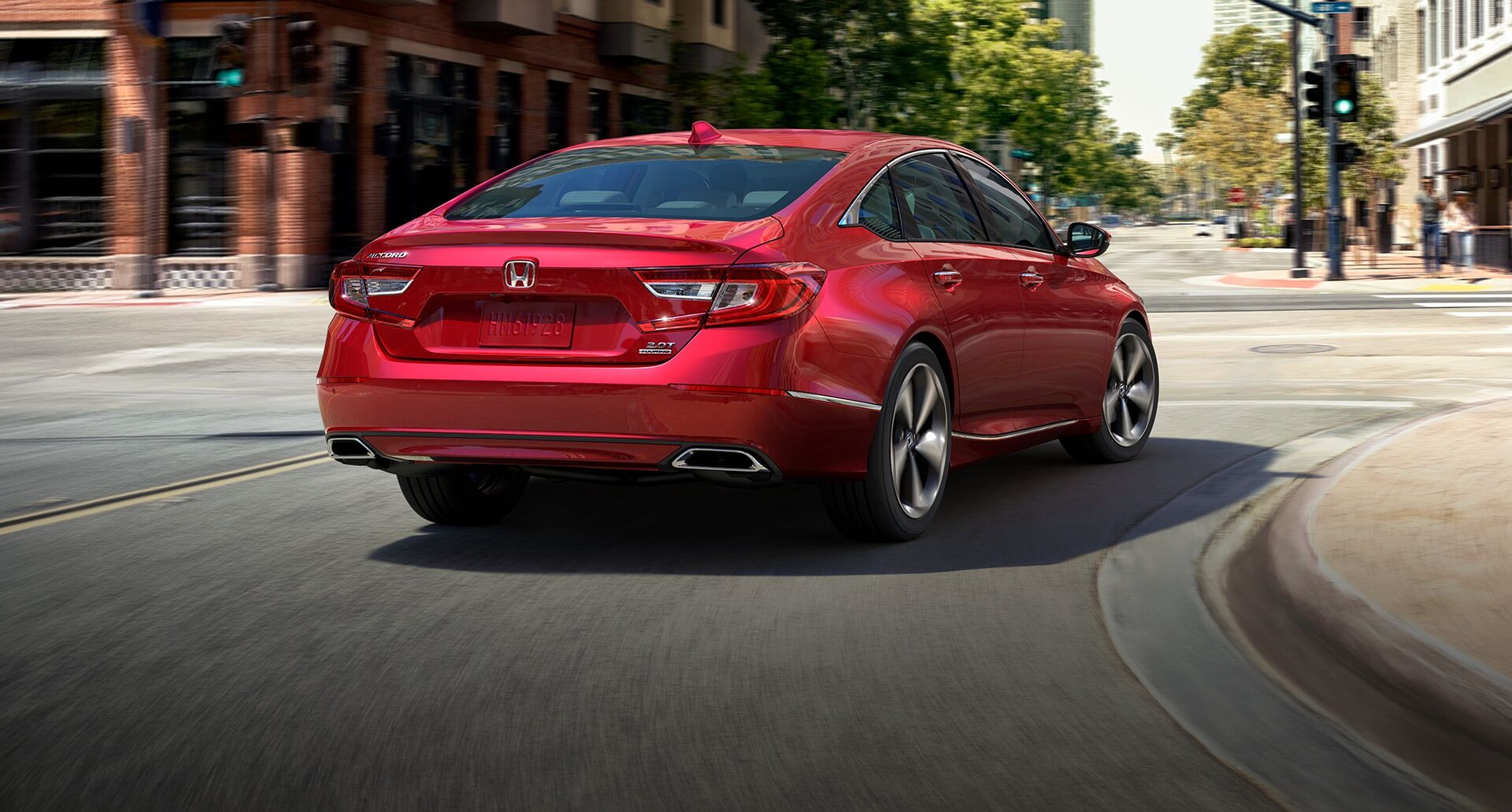 2018 Toyota Camry vs 2018 Honda Accord comparison review by Atlantic