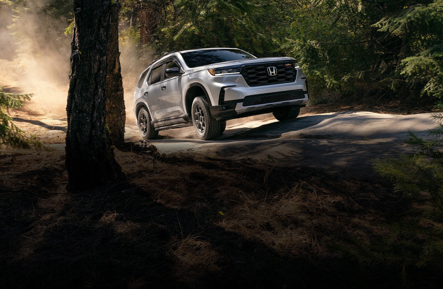 2025 Pilot OffRoad Capable FullSize Family SUV Honda