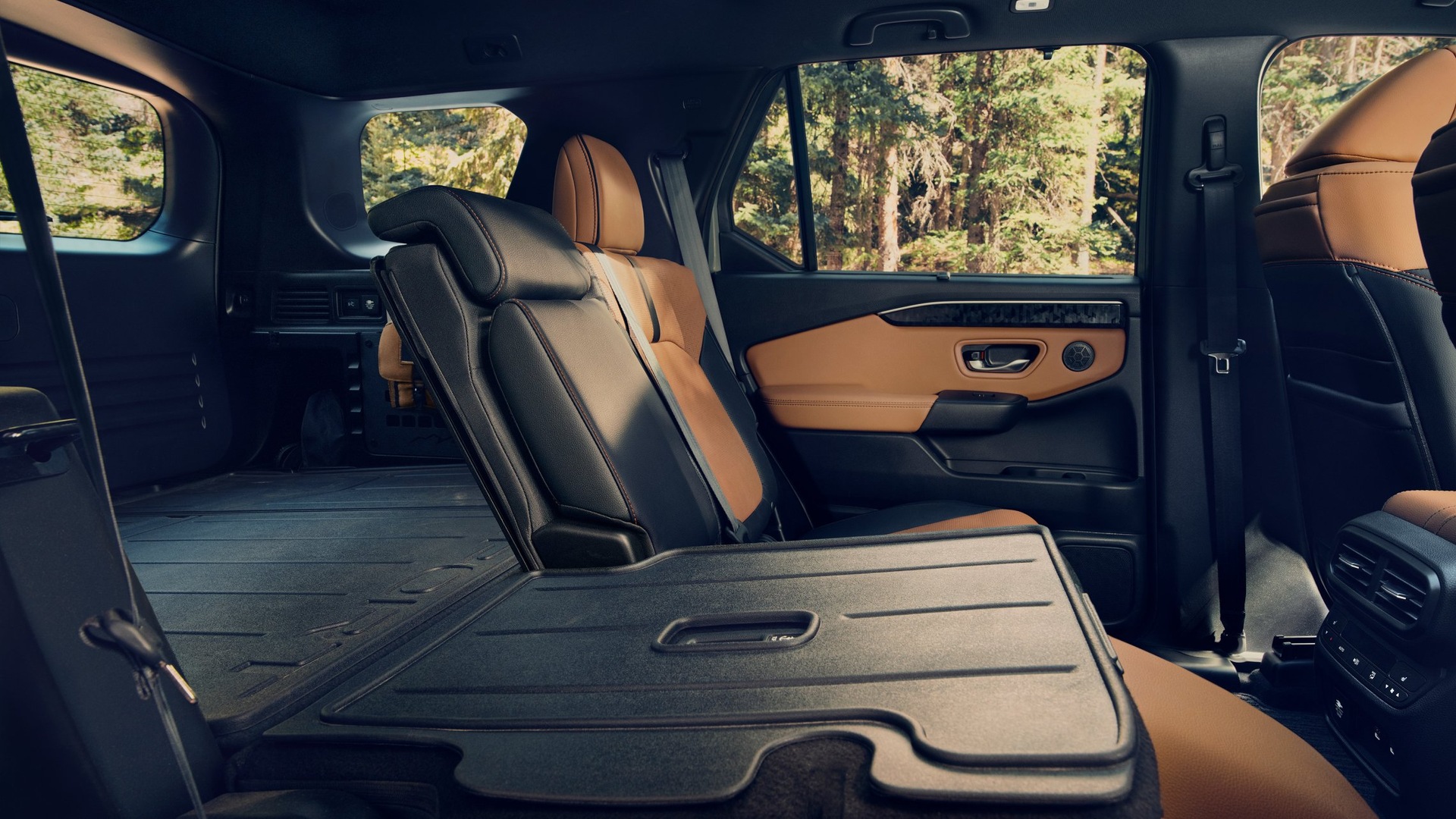 2026 Honda Passport cargo area wide load floor