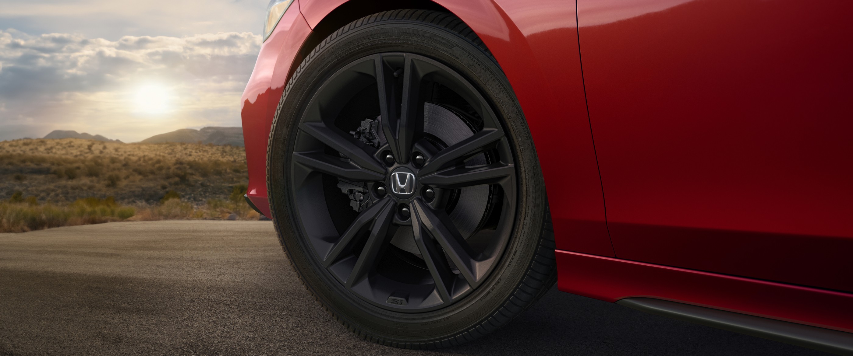 2026 Honda Civic Si wheel and tire view