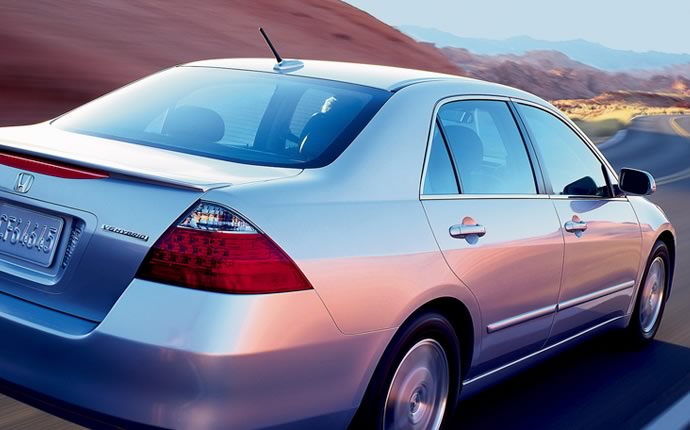 Automobiles Honda Images 2007 Accord Hybrid Exterior Gallery 7 5 2007 6 04 Pm 49353 Gal Lg3 Jpg 42756 Lg4 47390 Lg5