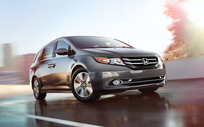 Town And Country Honda >> 2014 Honda Odyssey Vs 2014 Chrysler Town Country Comparison Review Town And Country Honda >> 2014 Honda Odyssey Vs 2014 Chrysler Town Country Comparison Review
