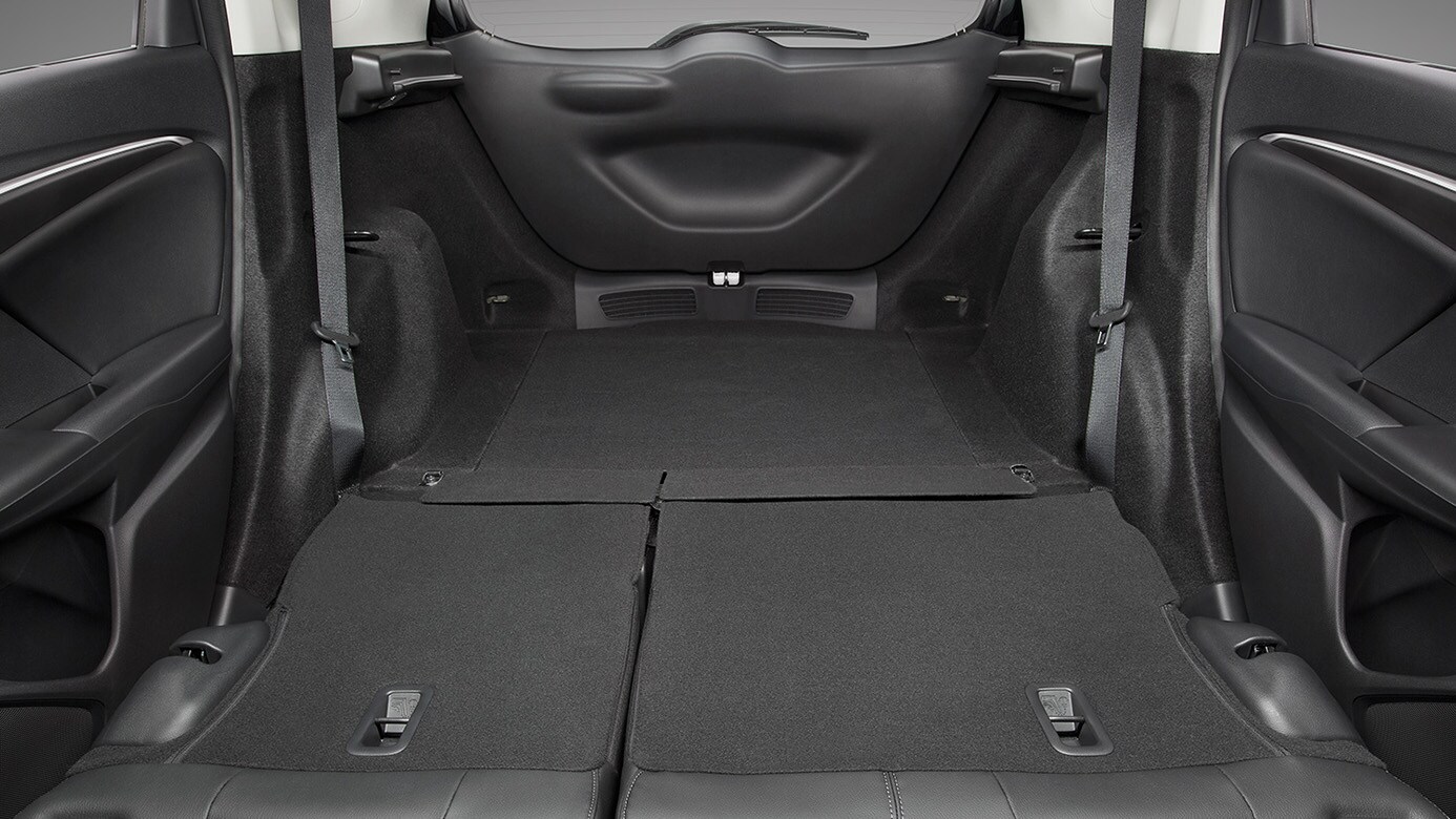 Automobiles Honda Images 2016 Fit Interior Gallery New 6 29 2017 50 Pm 256363 2016 Honda Fit Rear Seats Configuration I Jpg 347656 D 405757