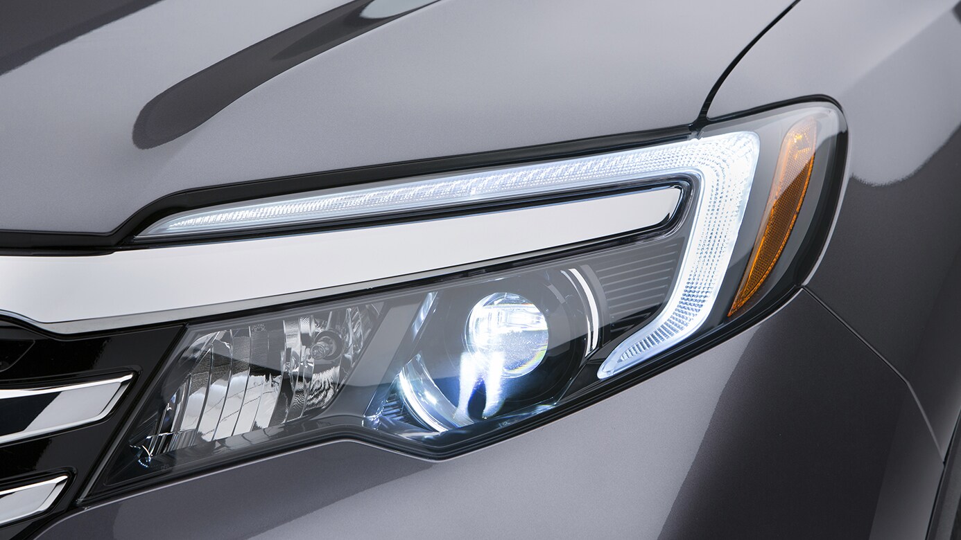 Automobiles Honda Images Future Cars 2016 Pilot 5 19 2017 4 18 Pm 151539 2016 Honda Pilot Front1 Jpg 13 11 10 Am 54584 Headlight Detail Thumb
